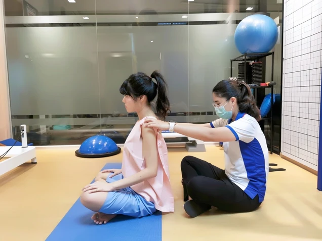 Newton EM Physiotherapy Clinic (นิวตั้น เอ็ม คลินิกกายภาพบำบัด) photo 51