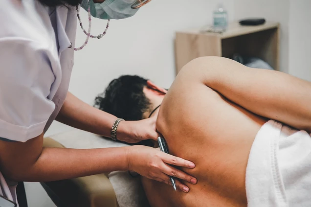 Newton EM Physiotherapy Clinic (นิวตั้น เอ็ม คลินิกกายภาพบำบัด) photo 17