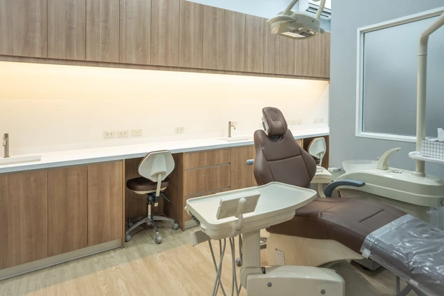 Smile Seasons Dental Clinic (คลินิกทันตกรรมสไมล์ซีซันส์) photo 7