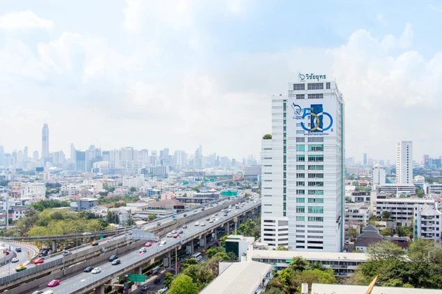 โรงพยาบาลวิชัยยุทธ photo 1