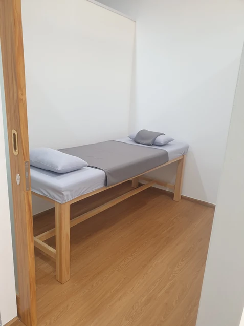 Ketsarin Physiotherapy Clinic photo 4