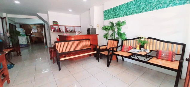 คลินิกแล็บเซ็นเตอร์ photo 2