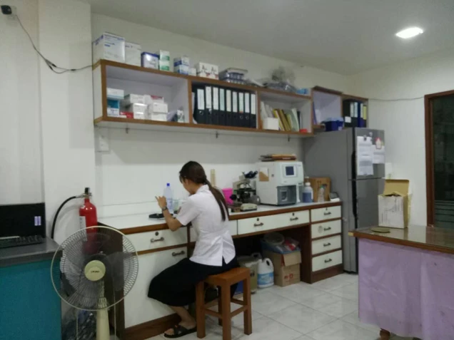 คลินิกแล็บเซ็นเตอร์ photo 12