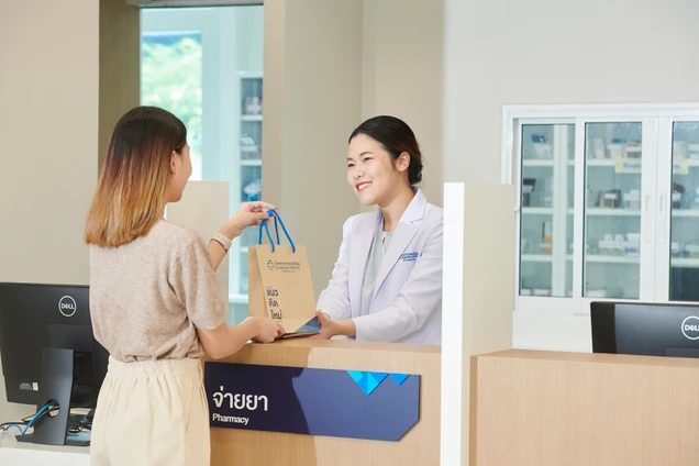 โรงพยาบาลรวมใจรักษ์ @สุขุมวิท 62 photo 3