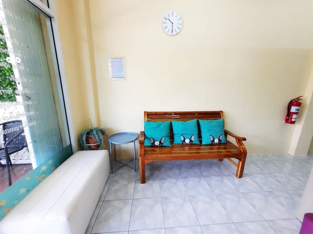 บีแอนด์ที คลินิกกายภาพบำบัด photo 1