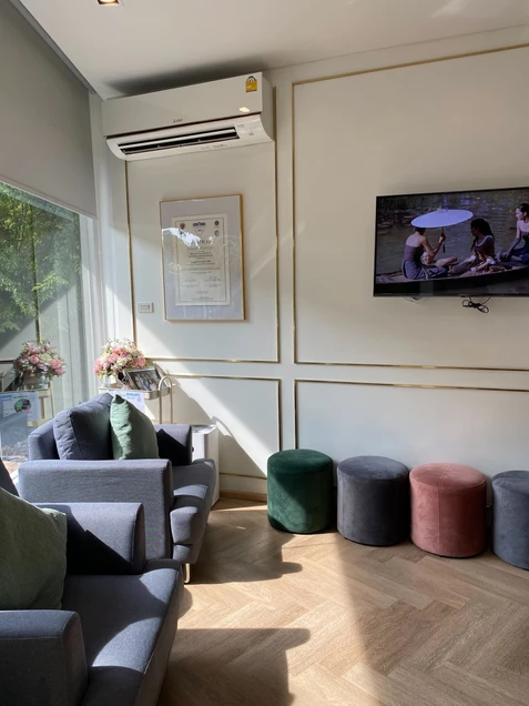 Ratchavipa Dental Clinic (คลินิกทันตกรรมรัชวิภา) photo 11