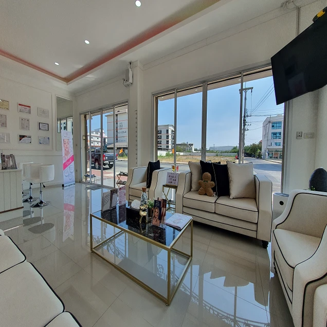 Bless Clinic สุพรรณบุรี photo 3