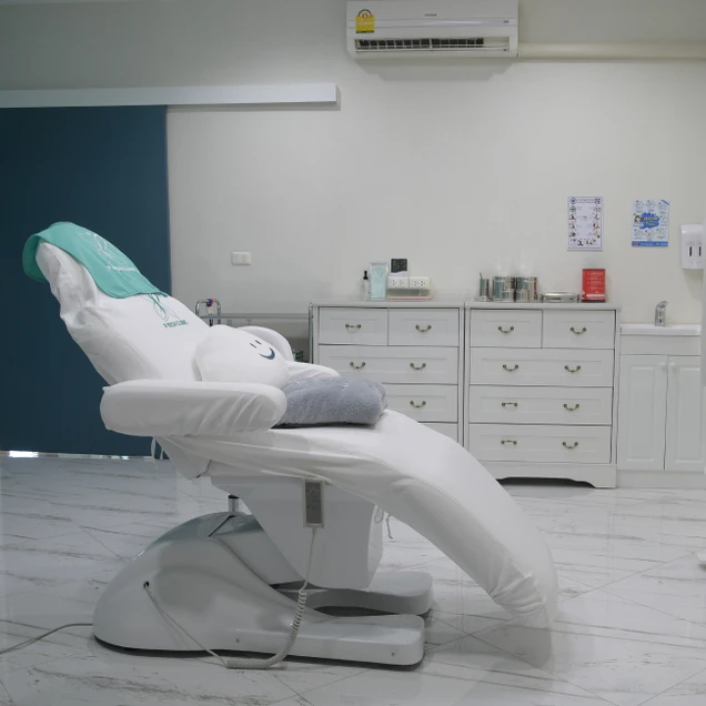 P RICH CLINIC photo 7